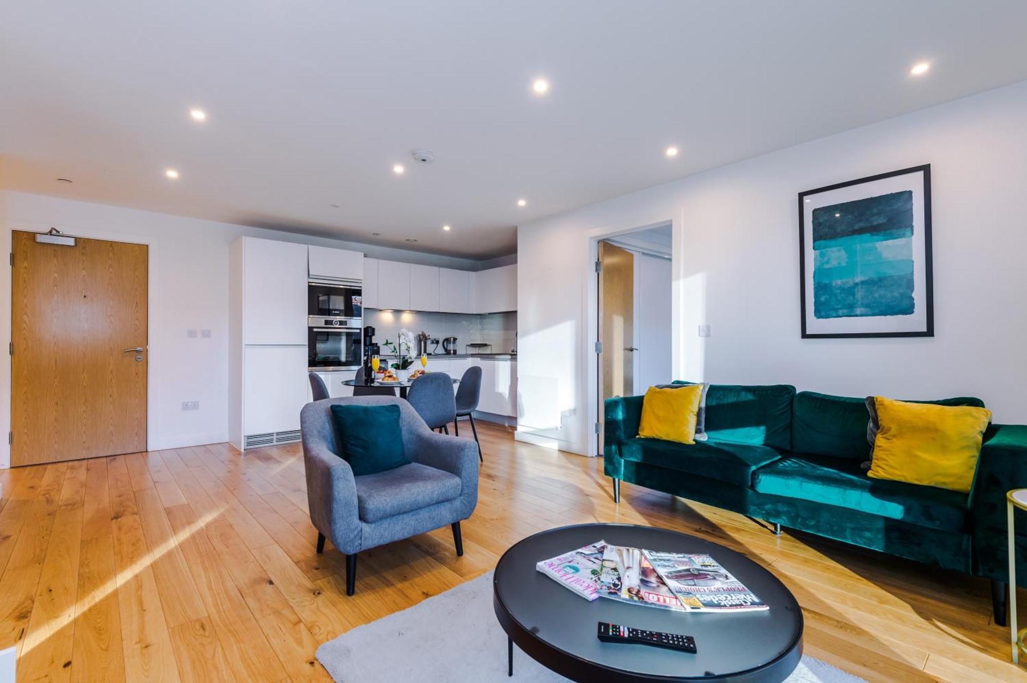The Sterling - Free Parking, Fast Wifi, Modern, Close To Broad Street, Center * Birmingham